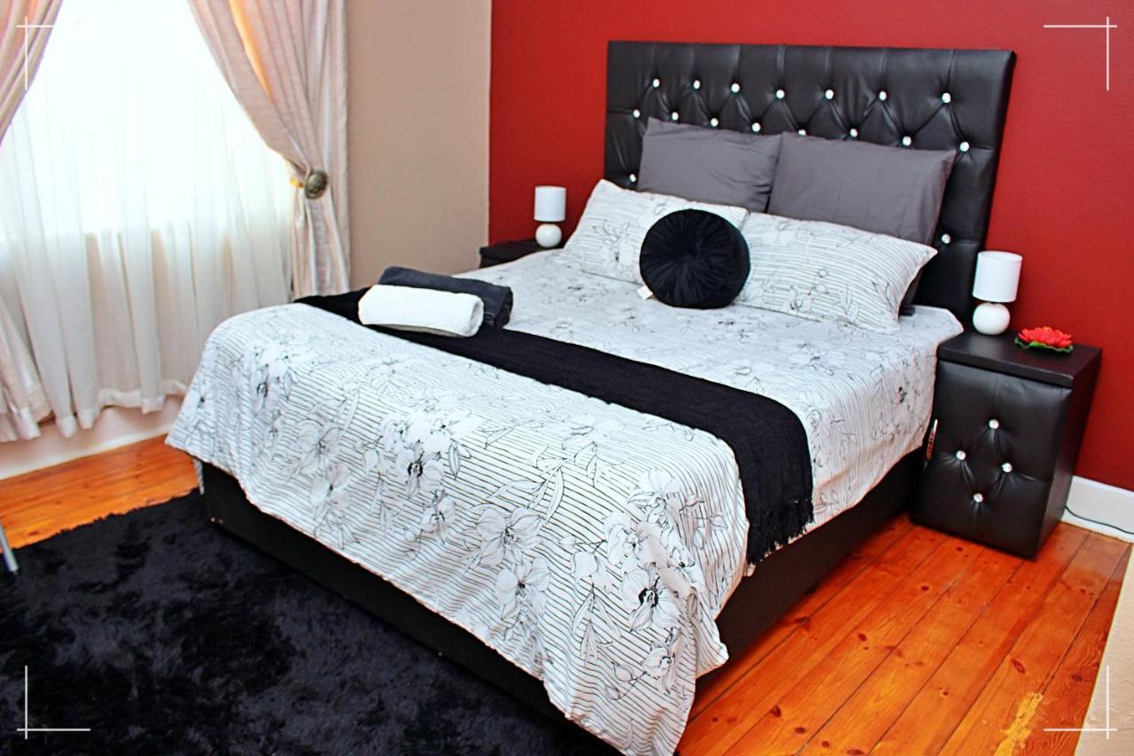 The Global Link Hub Hotel Pretoria Bagian luar foto