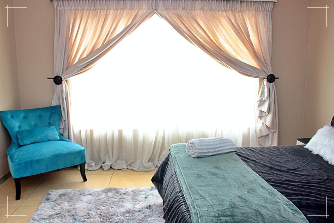 The Global Link Hub Hotel Pretoria Bagian luar foto