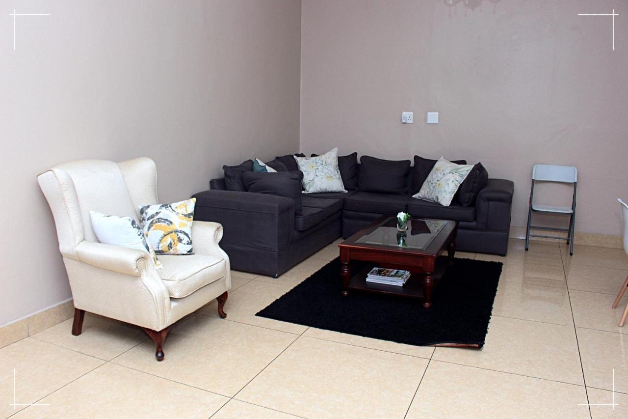 The Global Link Hub Hotel Pretoria Bagian luar foto