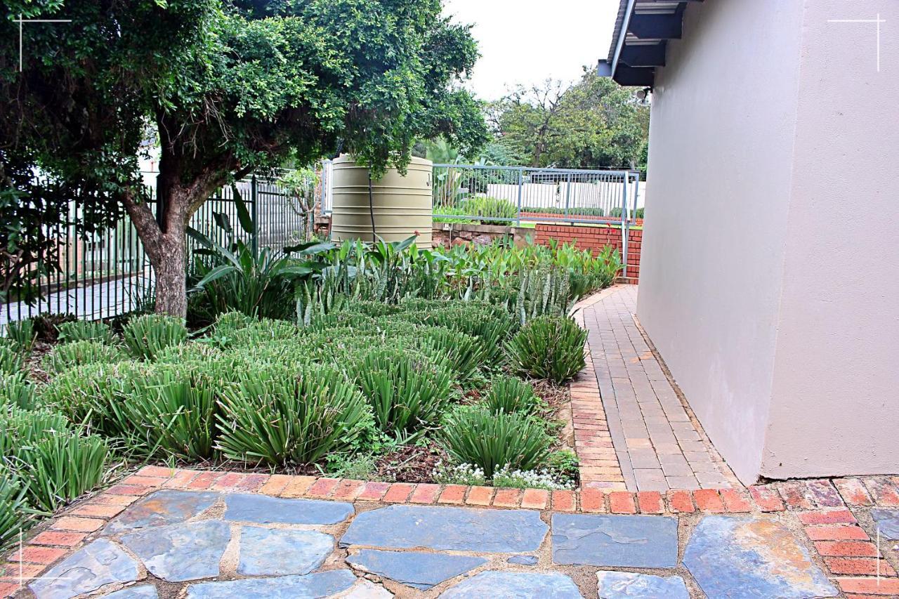 The Global Link Hub Hotel Pretoria Bagian luar foto